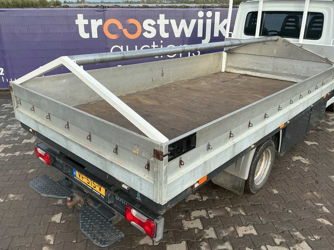 2013 - IVECO - DAILY - 35C15 375 - COMMERCIAL VEHICLE/PICK-UP - الشاحنات الصغيرة: صور 5 2013 - IVECO - DAILY - 35C15 375 - COMMERCIAL VEHICLE/PICK-UP - الشاحنات الصغيرة: صور 5