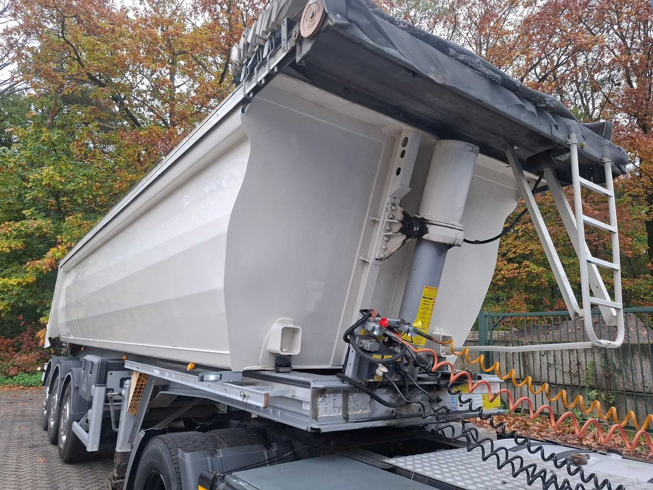 نصف مقطورة 2013 STAS S300CX SEMI-TRAILER: صور 8