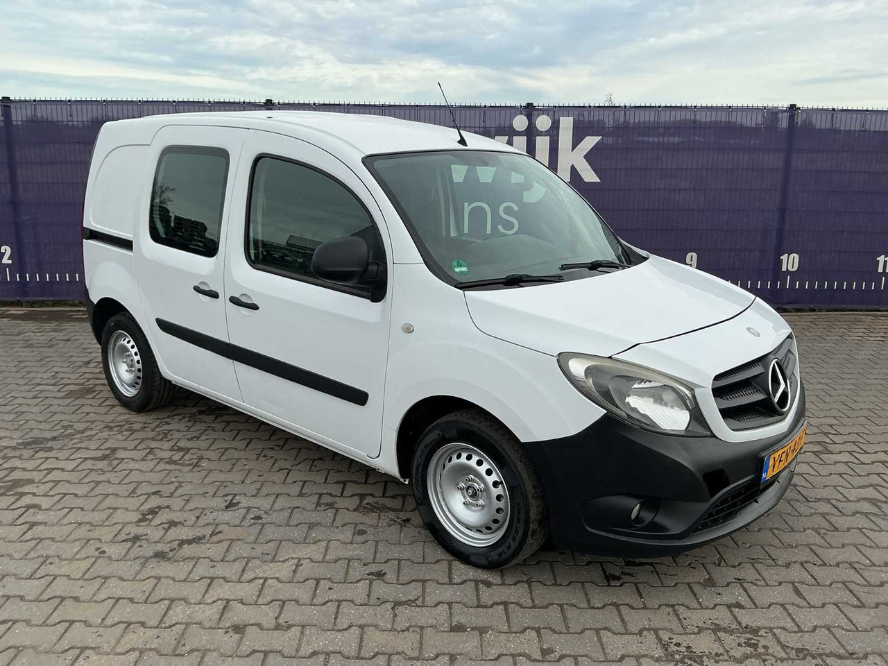 2014 - MERCEDES-BENZ - CITAN - 108 CDI ECONOMY - COMMERCIAL VEHICLE - الشاحنات الصغيرة: صور 2 2014 - MERCEDES-BENZ - CITAN - 108 CDI ECONOMY - COMMERCIAL VEHICLE - الشاحنات الصغيرة: صور 2