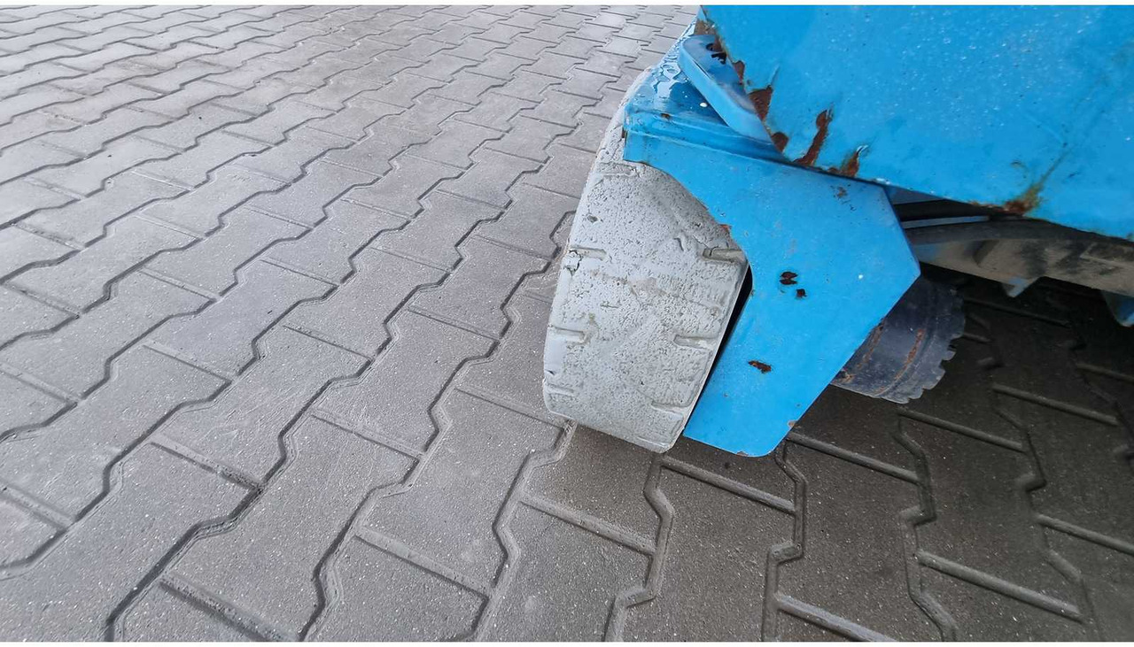 منصات هيدروليكية متنقلة 2015 GENIE GS 4047 AERIAL WORK PLATFORMS (ESN14015016): صور 10 منصات هيدروليكية متنقلة 2015 GENIE GS 4047 AERIAL WORK PLATFORMS (ESN14015016): صور 10