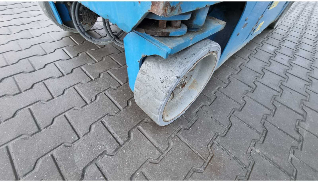 منصات هيدروليكية متنقلة 2015 GENIE GS 4047 AERIAL WORK PLATFORMS (ESN14015016): صور 8 منصات هيدروليكية متنقلة 2015 GENIE GS 4047 AERIAL WORK PLATFORMS (ESN14015016): صور 8