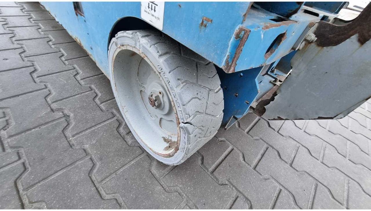 منصات هيدروليكية متنقلة 2015 GENIE GS 4047 AERIAL WORK PLATFORMS (ESN14015016): صور 15 منصات هيدروليكية متنقلة 2015 GENIE GS 4047 AERIAL WORK PLATFORMS (ESN14015016): صور 15