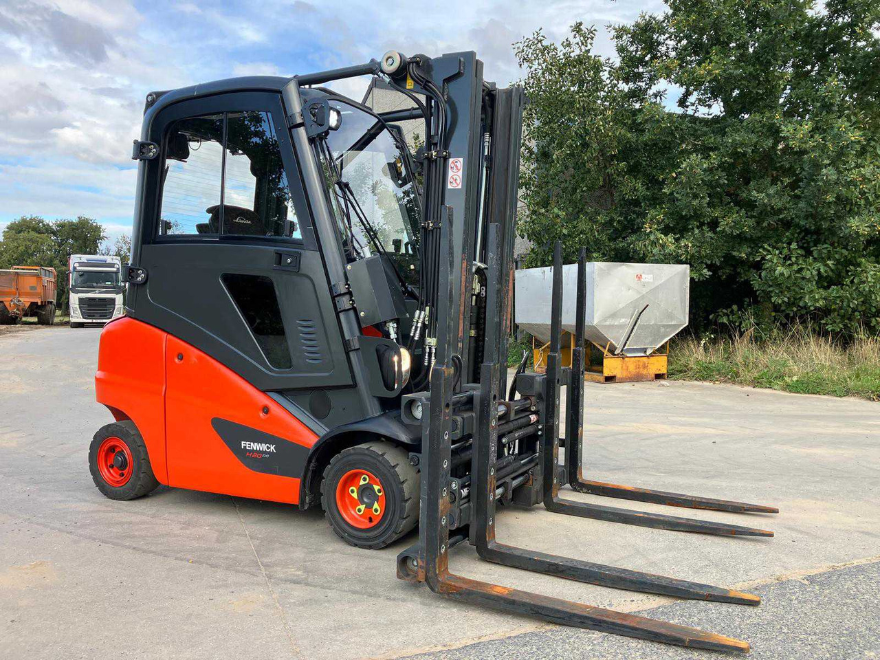 2015 LINDE H20T DOUBLE FORK FORKLIFT - رافعة شوكية: صور 3 2015 LINDE H20T DOUBLE FORK FORKLIFT - رافعة شوكية: صور 3