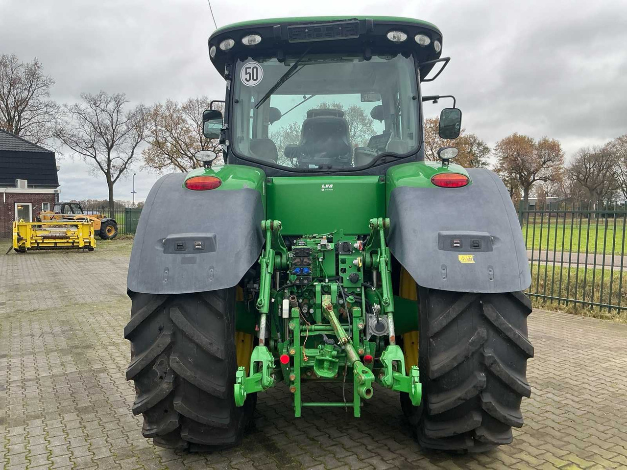 2016 JOHN DEERE 7310 R ALL-WHEEL DRIVE FARM TRACTOR - جرار: صور 4 2016 JOHN DEERE 7310 R ALL-WHEEL DRIVE FARM TRACTOR - جرار: صور 4
