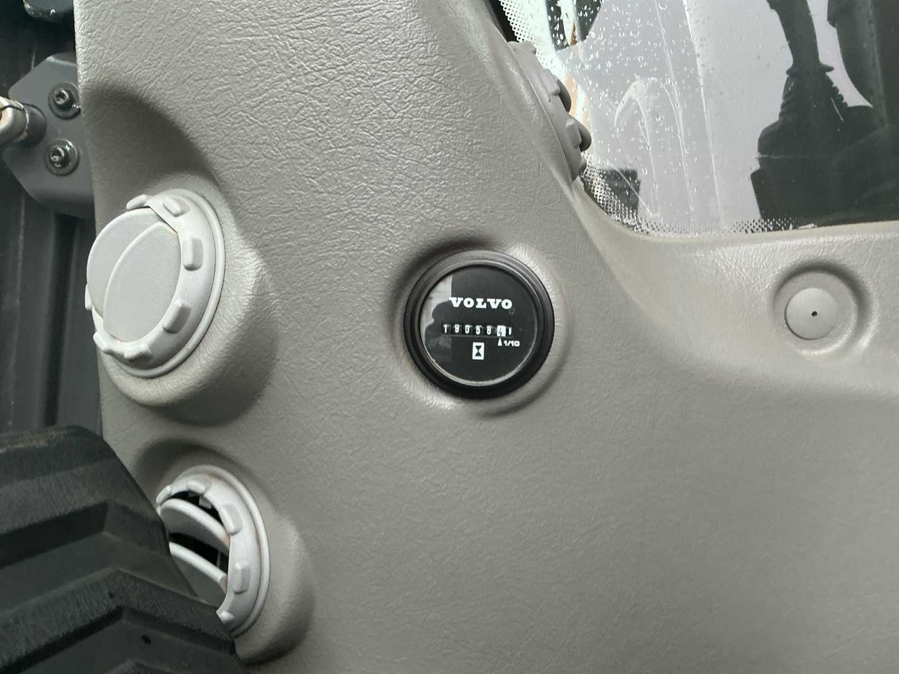 حفارة 2016 VOLVO A CRAWLER EXCAVATOR: صور 47