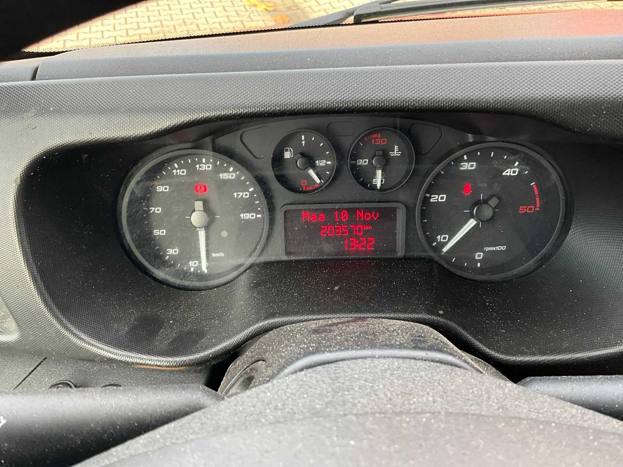 الشاحنات الصغيرة 2017 IVECO DAILY 35-140 FLATBED TRUCK: صور 16