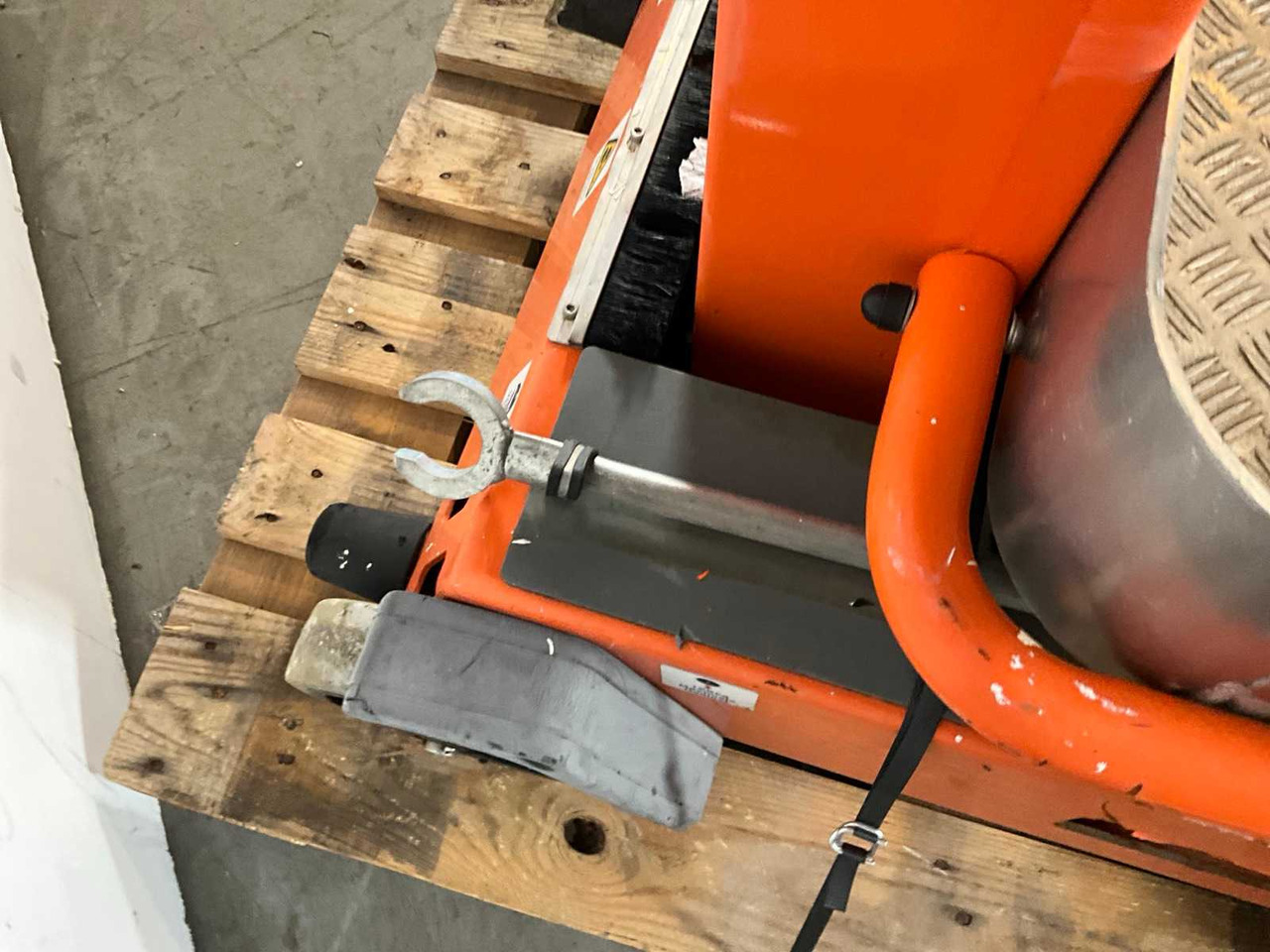 منصات هيدروليكية متنقلة 2017 JLG ECOLIFT 50 PASSENGER LIFT 3,5M MANUAL: صور 7