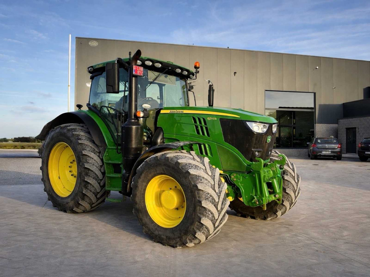 2019 JOHN DEERE 6215R ULTIMATE EDITION FARM TRACTOR - جرار: صور 5 2019 JOHN DEERE 6215R ULTIMATE EDITION FARM TRACTOR - جرار: صور 5