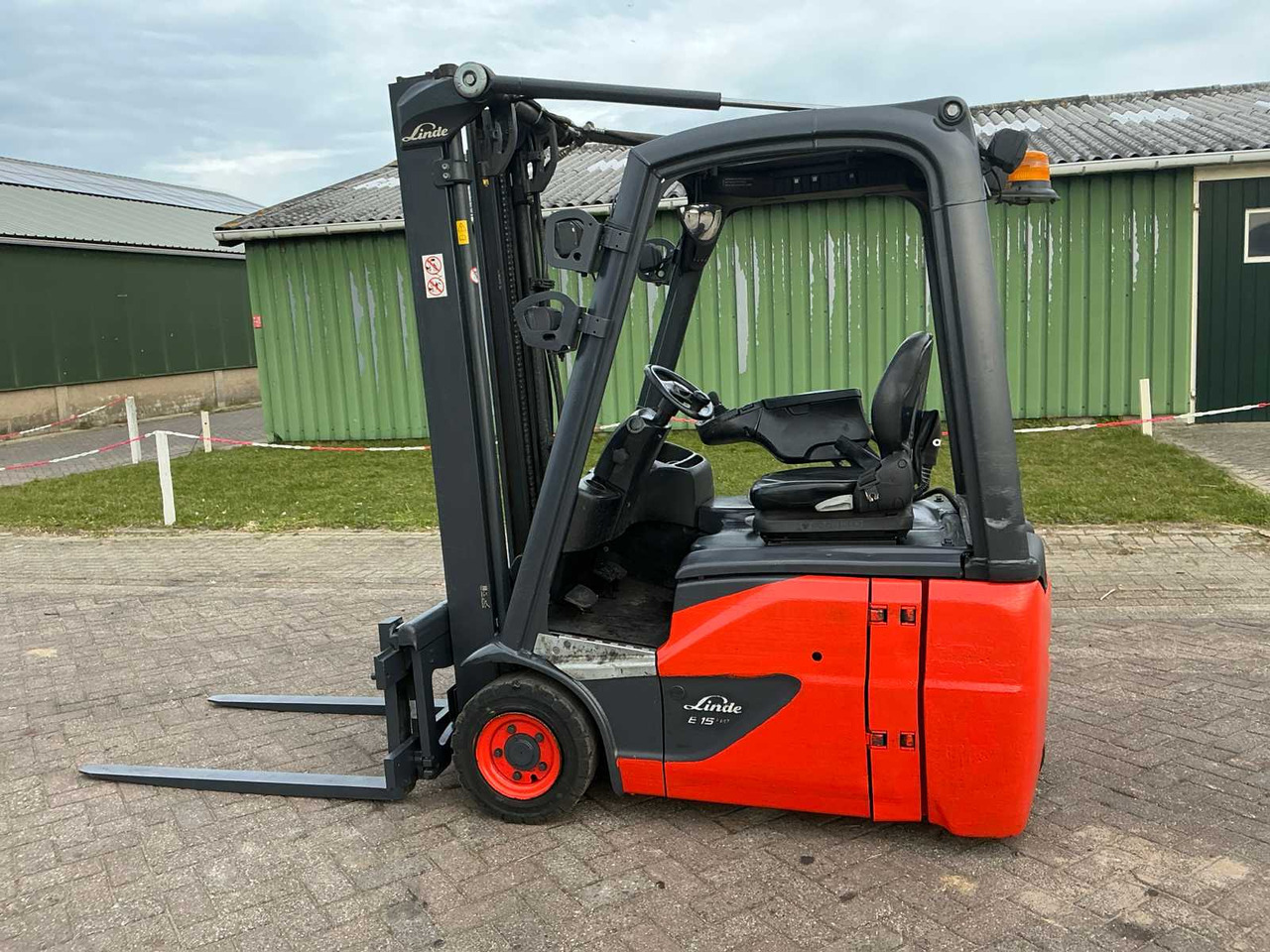 رافعة شوكية 2019 LINDE E15-02 FORKLIFT: صور 8