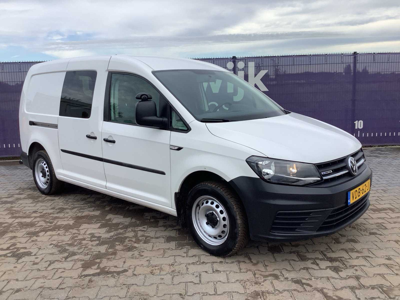 2019 - VOLKSWAGEN - CADDY - 1.4 TGI MAXI L2H1 ECOFUEL - CNG/NATURAL GAS - COMMERCIAL VEHICLE - الشاحنات الصغيرة: صور 2 2019 - VOLKSWAGEN - CADDY - 1.4 TGI MAXI L2H1 ECOFUEL - CNG/NATURAL GAS - COMMERCIAL VEHICLE - الشاحنات الصغيرة: صور 2