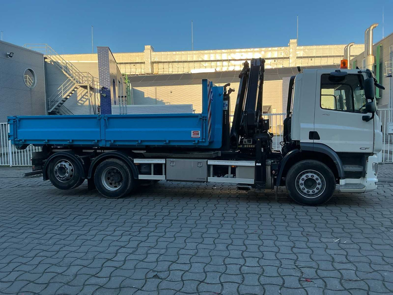 2020 DAF CF 410 FAN TRUCK + HOOK LIFT + LOADING CRANE + CONTAINER - شاحنة: صور 4 2020 DAF CF 410 FAN TRUCK + HOOK LIFT + LOADING CRANE + CONTAINER - شاحنة: صور 4
