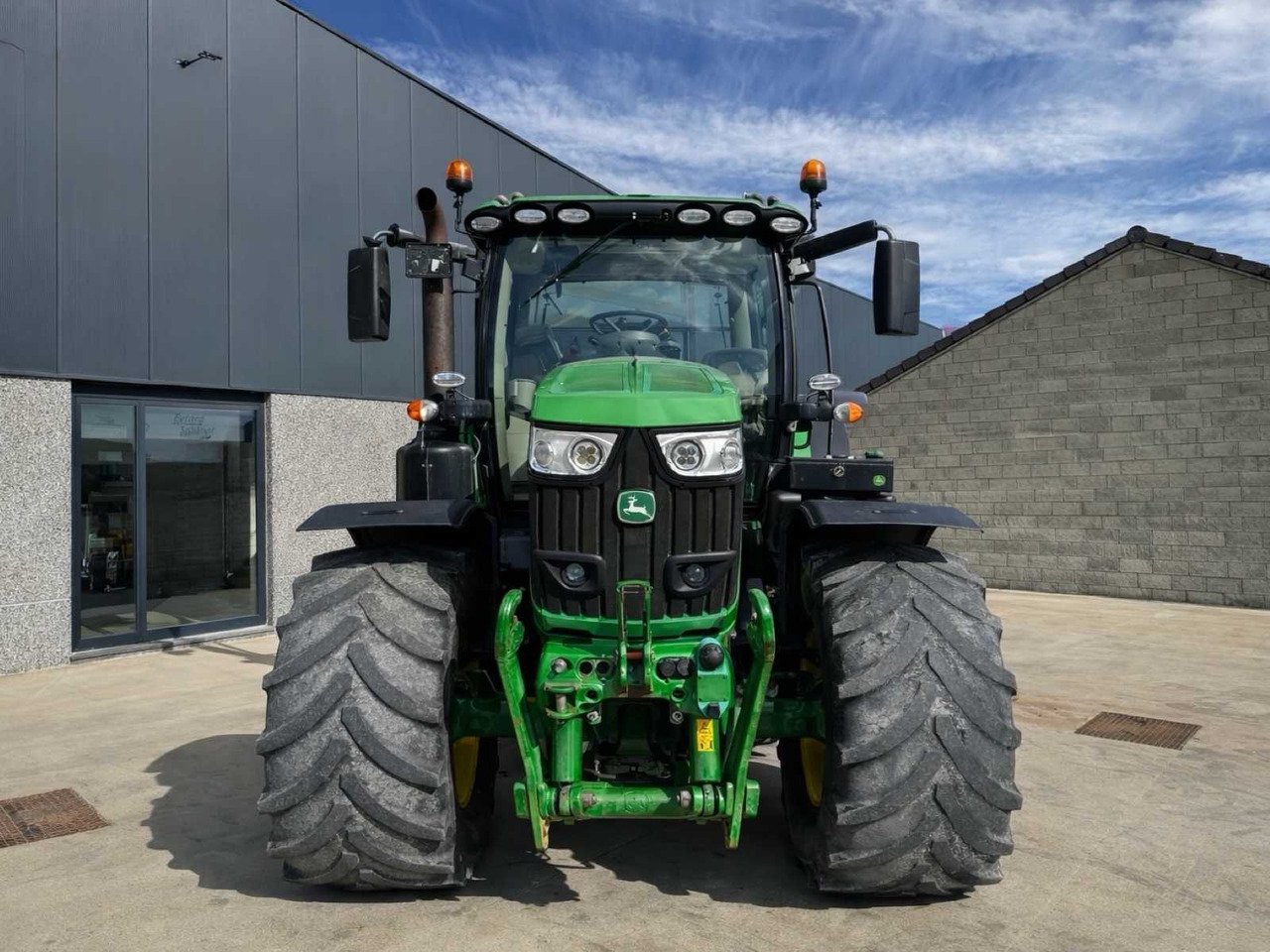 2020 JOHN DEERE 6175R FARM TRACTOR - جرار: صور 5 2020 JOHN DEERE 6175R FARM TRACTOR - جرار: صور 5