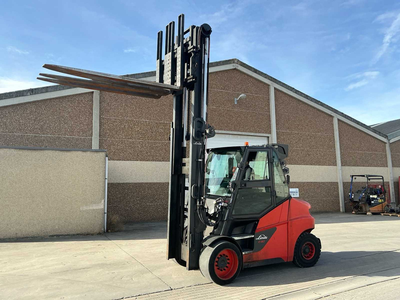 2020 LINDE E80-01/900 FORKLIFT - رافعة شوكية: صور 2 2020 LINDE E80-01/900 FORKLIFT - رافعة شوكية: صور 2