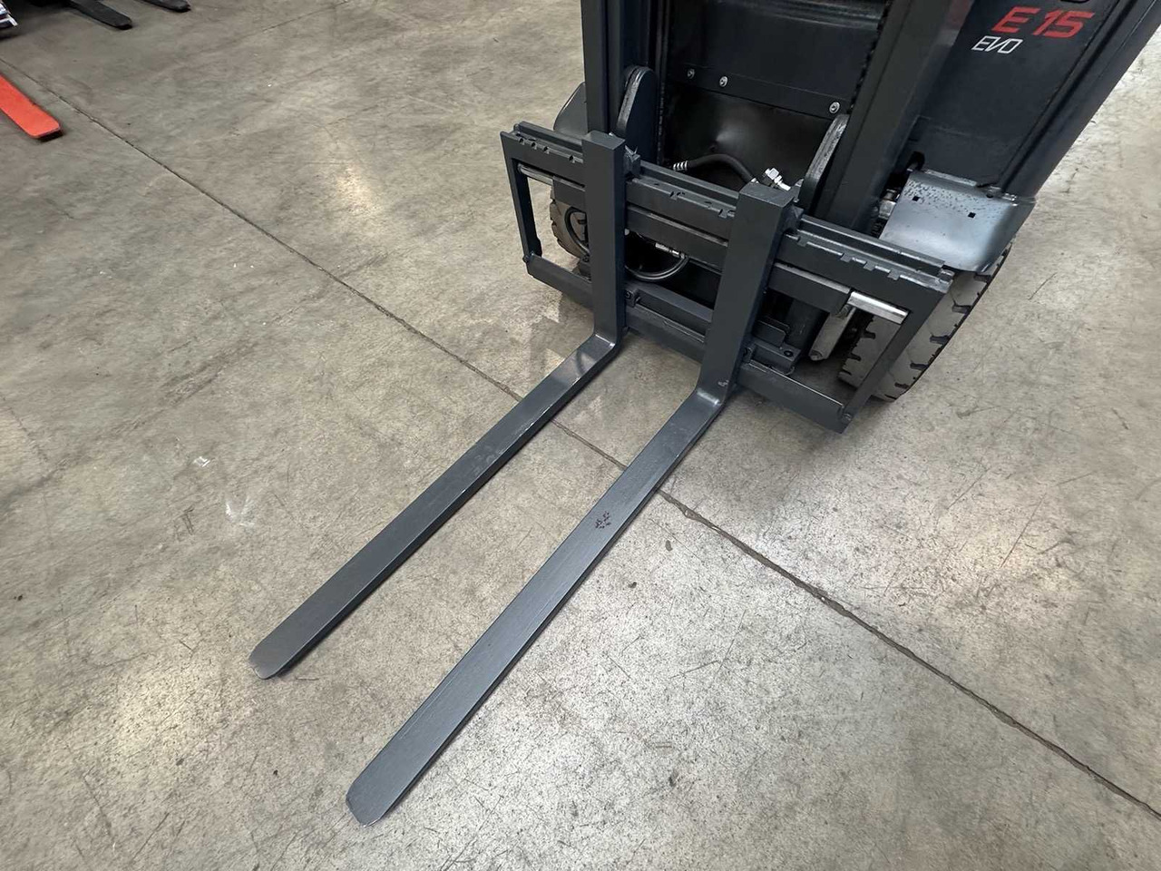 2020 SERVICE + UVV 01/2027 LINDE E15 1,500KG INTEGRATED SCALE ELECTRIC FORKLIFT 3,962 HOURS - رافعة شوكية: صور 4 2020 SERVICE + UVV 01/2027 LINDE E15 1,500KG INTEGRATED SCALE ELECTRIC FORKLIFT 3,962 HOURS - رافعة شوكية: صور 4