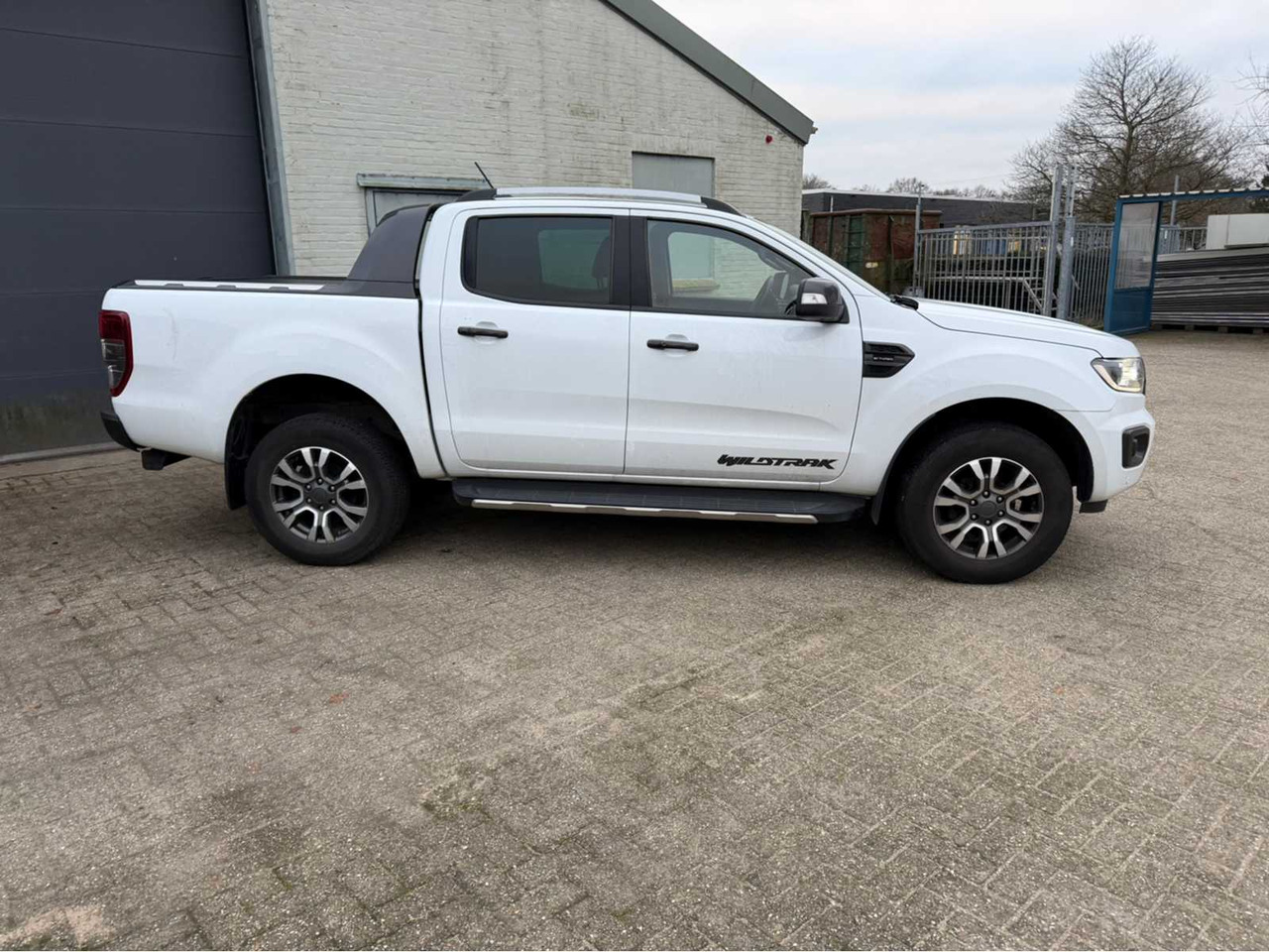2021 FORD RANGER WILDTRACK PICKUP - الشاحنات الصغيرة: صور 5 2021 FORD RANGER WILDTRACK PICKUP - الشاحنات الصغيرة: صور 5