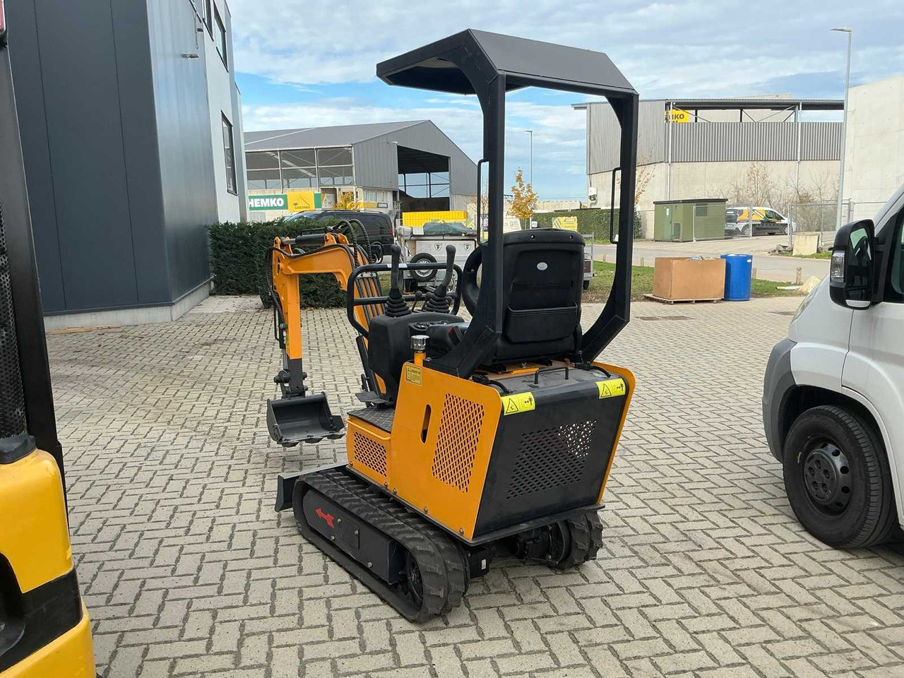 2021 SHANDONG NM-E08 MINI EXCAVATOR - حفارة مصغرة: صور 3 2021 SHANDONG NM-E08 MINI EXCAVATOR - حفارة مصغرة: صور 3