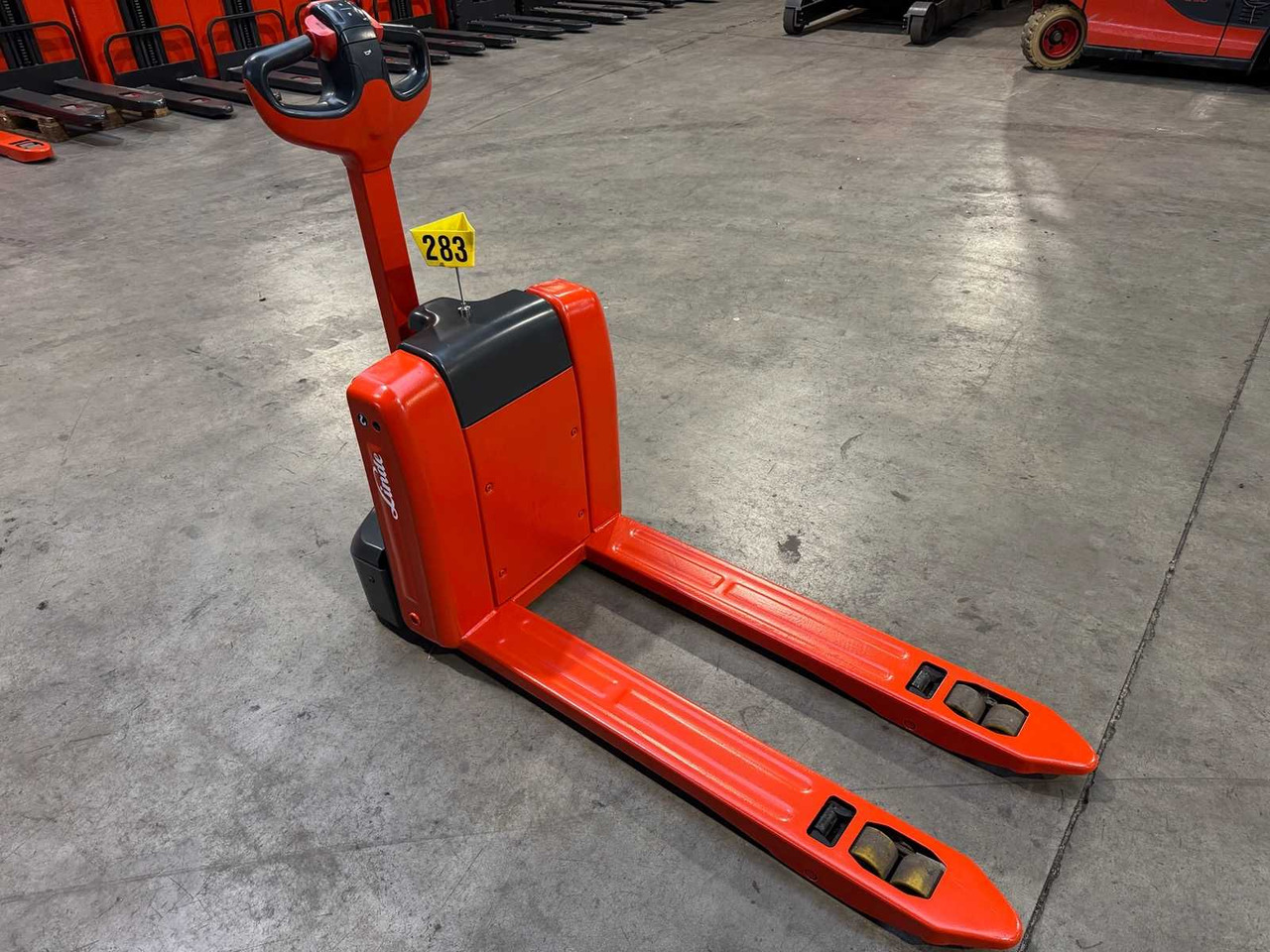 2022 LINDE MT15 1,500KG 48 VOLT LI-ION LITHIUM PALLET TRUCK ANT 243 HOURS - رافعة شوكية: صور 1 2022 LINDE MT15 1,500KG 48 VOLT LI-ION LITHIUM PALLET TRUCK ANT 243 HOURS - رافعة شوكية: صور 1