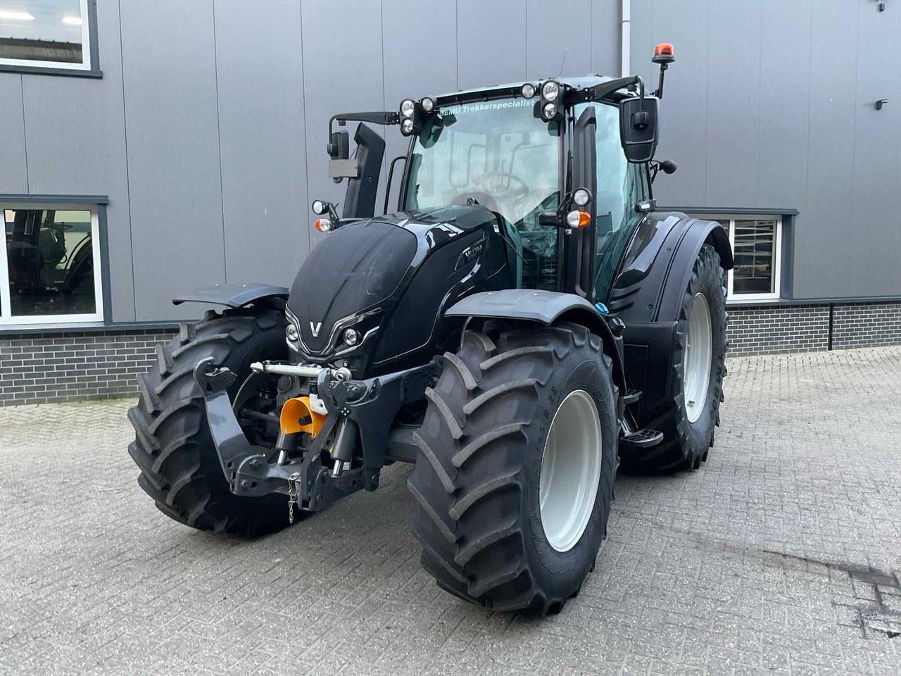2022 VALTRA N155 ECOPOWER DIRECT SMARTTOUCH ALL-WHEEL DRIVE FARM TRACTOR - جرار: صور 2 2022 VALTRA N155 ECOPOWER DIRECT SMARTTOUCH ALL-WHEEL DRIVE FARM TRACTOR - جرار: صور 2