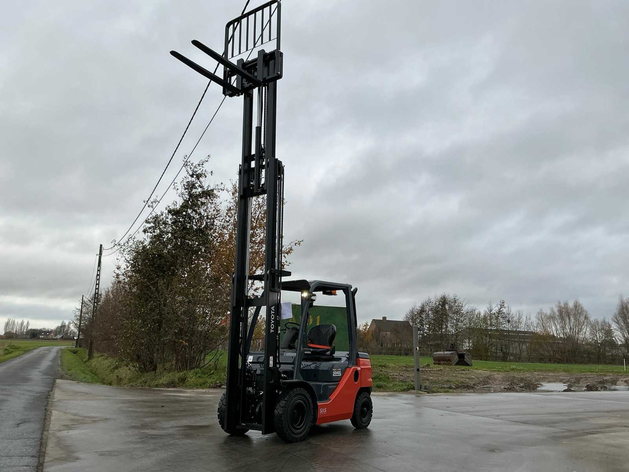 2024 TOYOTA 52-8FDF25 FORKLIFT - رافعة شوكية: صور 2 2024 TOYOTA 52-8FDF25 FORKLIFT - رافعة شوكية: صور 2