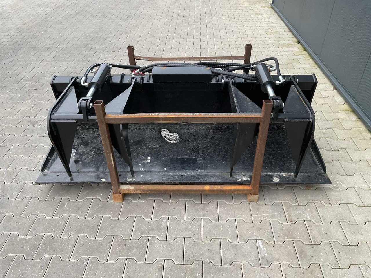 2025 GIYI PG72 SKID STEER LOADER - اللودر المجنزر صغير: صور 4 2025 GIYI PG72 SKID STEER LOADER - اللودر المجنزر صغير: صور 4