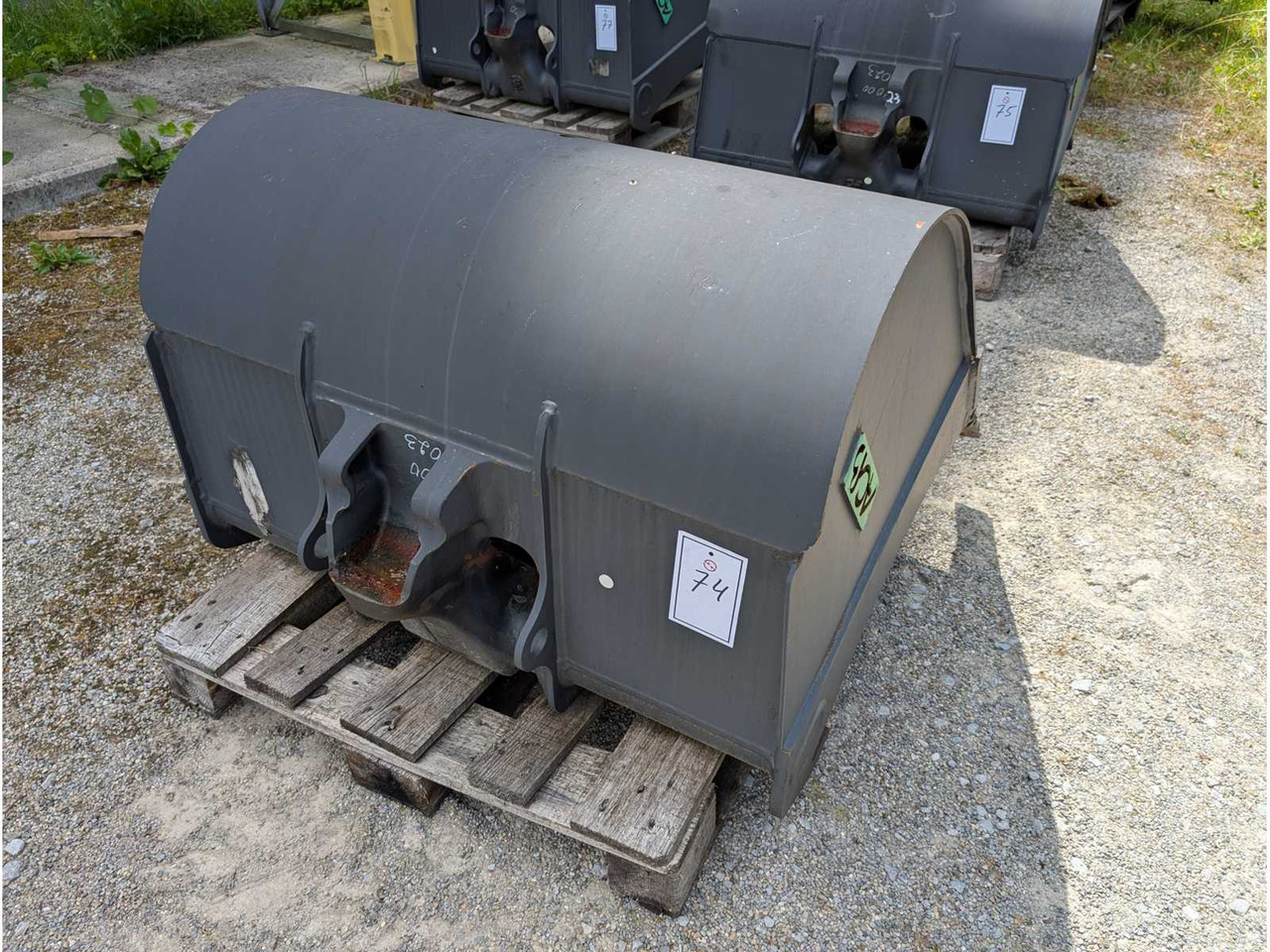 ACB (COUPLEURS & GODETS) - 2021 - LOW SPOON 1000MM - MODULE 3 - 364 LITRES - اللودر بعجل: صور 1 ACB (COUPLEURS & GODETS) - 2021 - LOW SPOON 1000MM - MODULE 3 - 364 LITRES - اللودر بعجل: صور 1