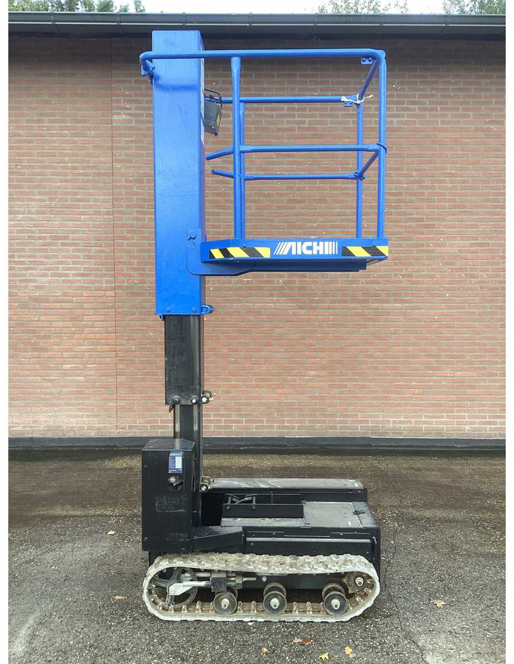 AICHI 2009 AICHI RM04B CRAWLER BOOM LIFT - منصات هيدروليكية متنقلة: صور 5 AICHI 2009 AICHI RM04B CRAWLER BOOM LIFT - منصات هيدروليكية متنقلة: صور 5