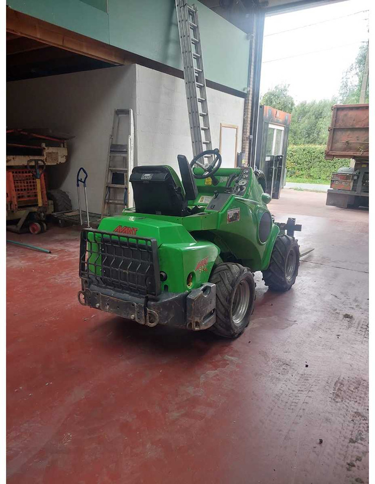 AVANT - M520 MIPCT - COMPACT LOADER - 2017 - اللودر المجنزر صغير: صور 4 AVANT - M520 MIPCT - COMPACT LOADER - 2017 - اللودر المجنزر صغير: صور 4