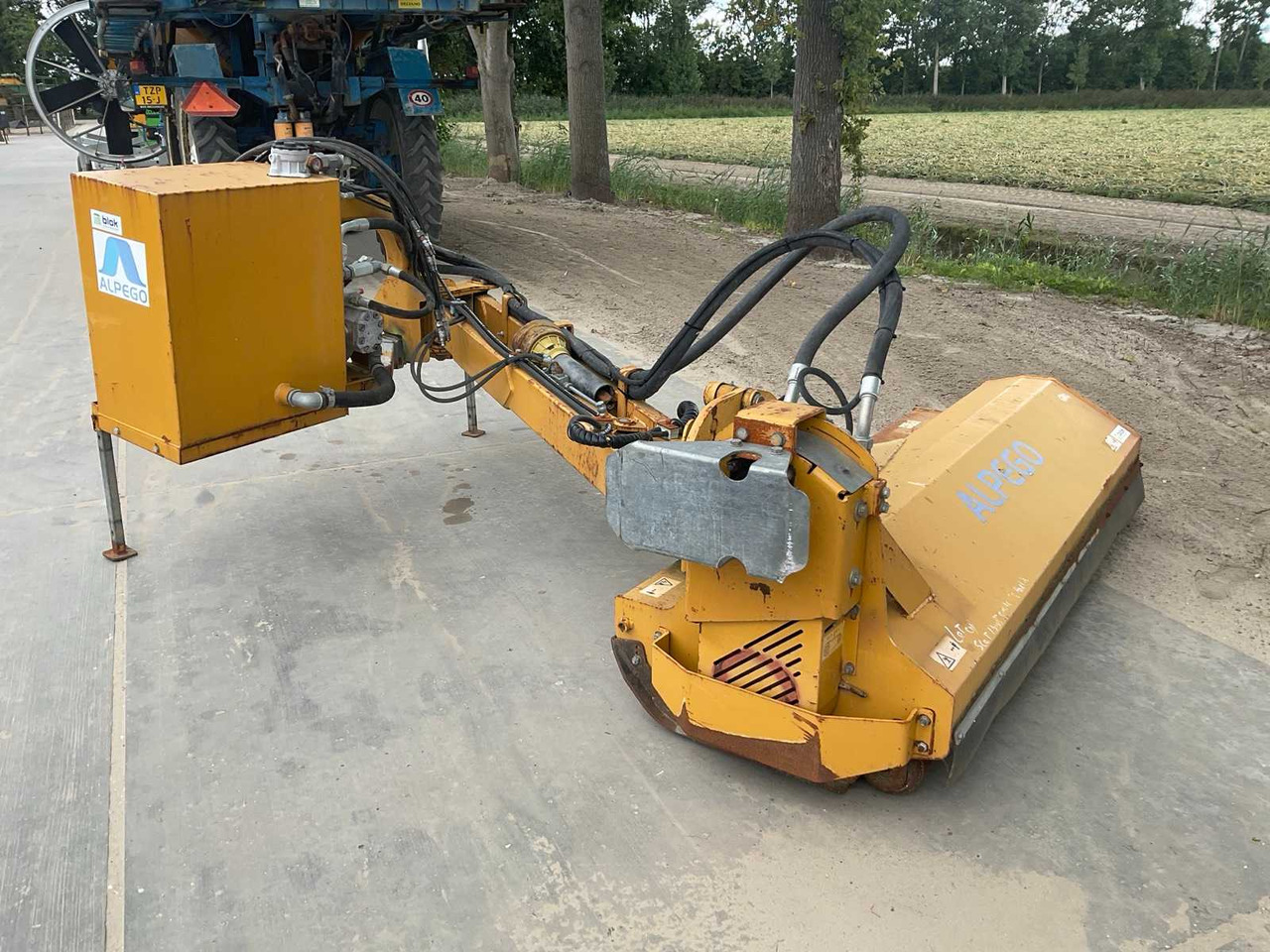 Alpego TL33-200 - التقطيع جزازة/ ماكينات قطع الحشائش: صور 2 Alpego TL33-200 - التقطيع جزازة/ ماكينات قطع الحشائش: صور 2