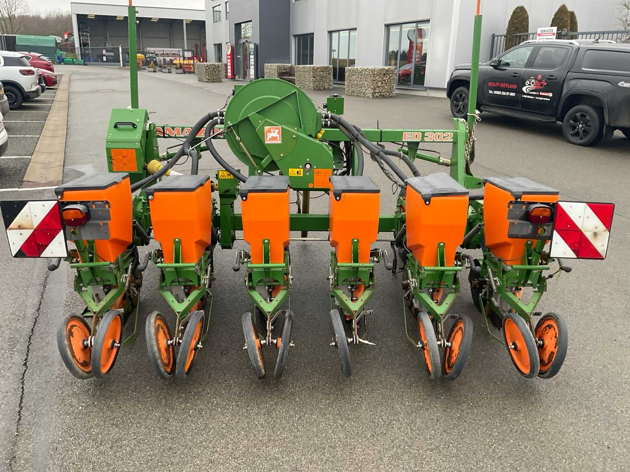 Amazone ED302 - وضع البذور فى خطوط: صور 4 Amazone ED302 - وضع البذور فى خطوط: صور 4