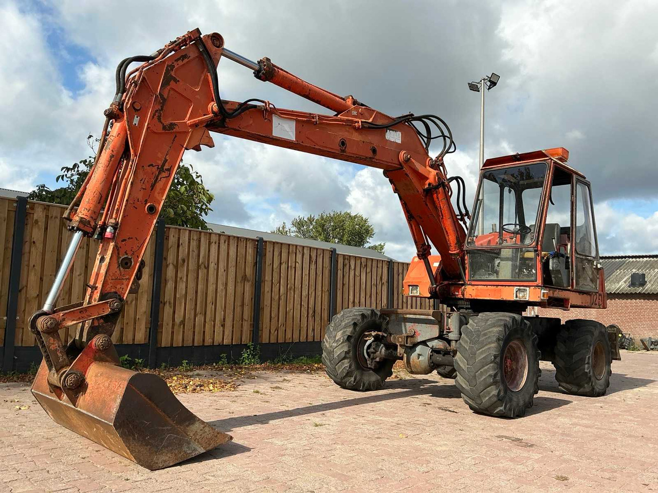 Atlas 1990 ATLAS 1302 MOBILE CRANE - موبايل كرين: صور 1 Atlas 1990 ATLAS 1302 MOBILE CRANE - موبايل كرين: صور 1