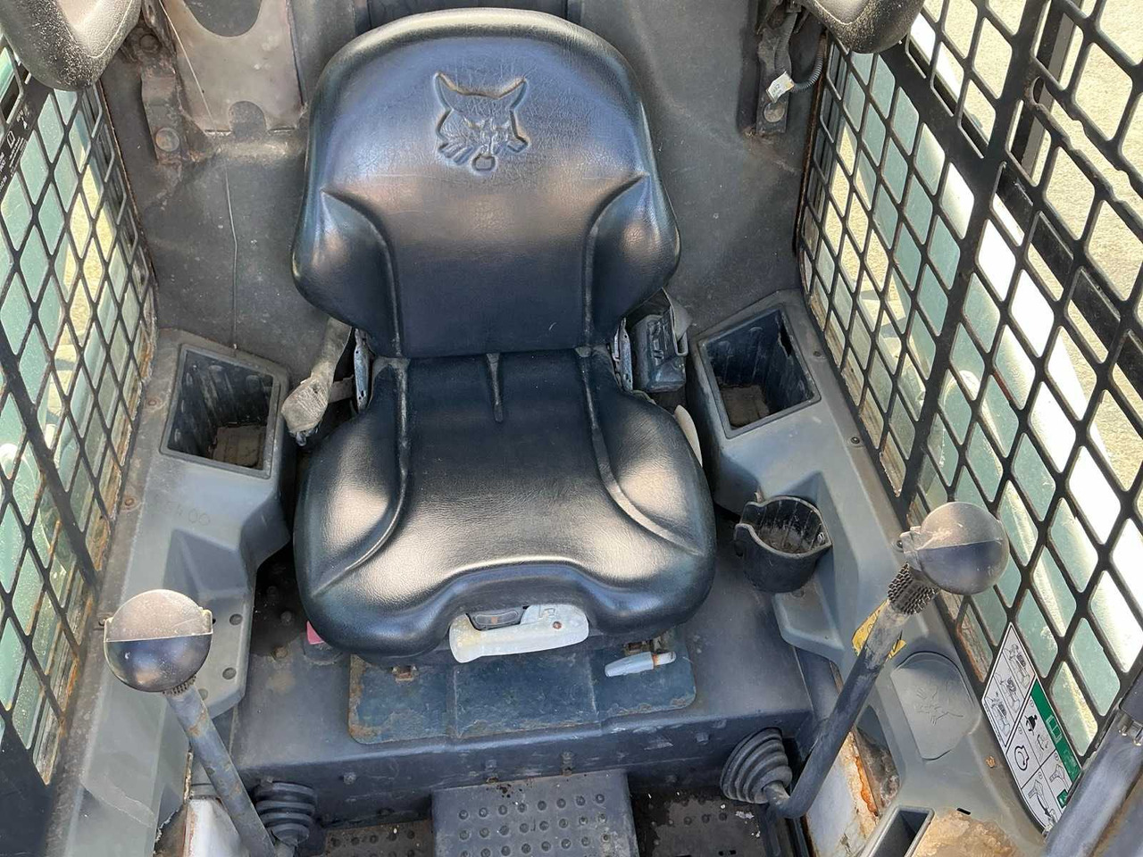 اللودر المجنزر صغير BOBCAT - S450 - COMPACT LOADER - 2021: صور 27