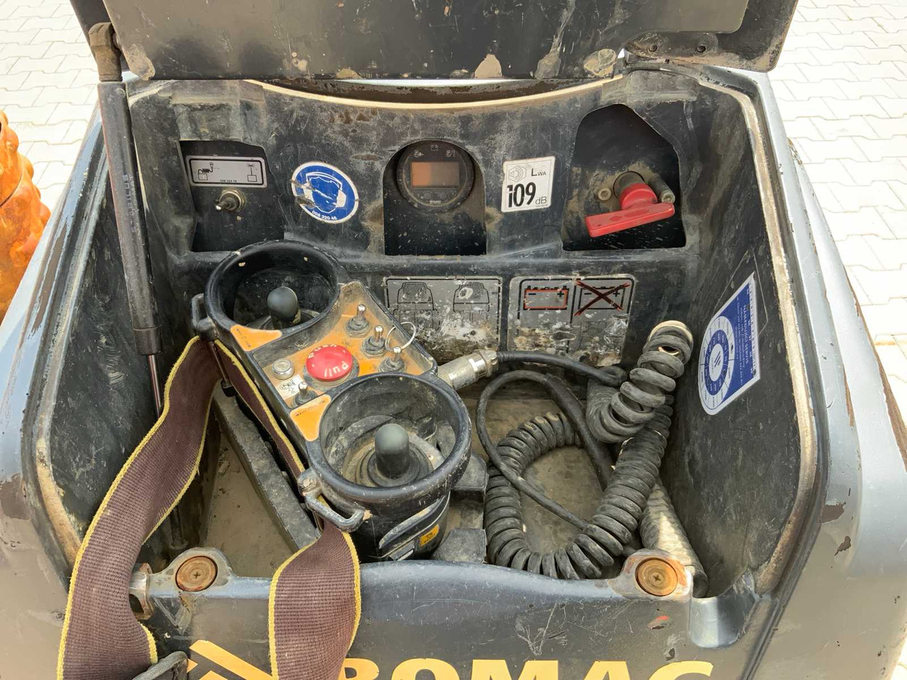 Bomag BMP 8500 - مدماج: صور 5 Bomag BMP 8500 - مدماج: صور 5