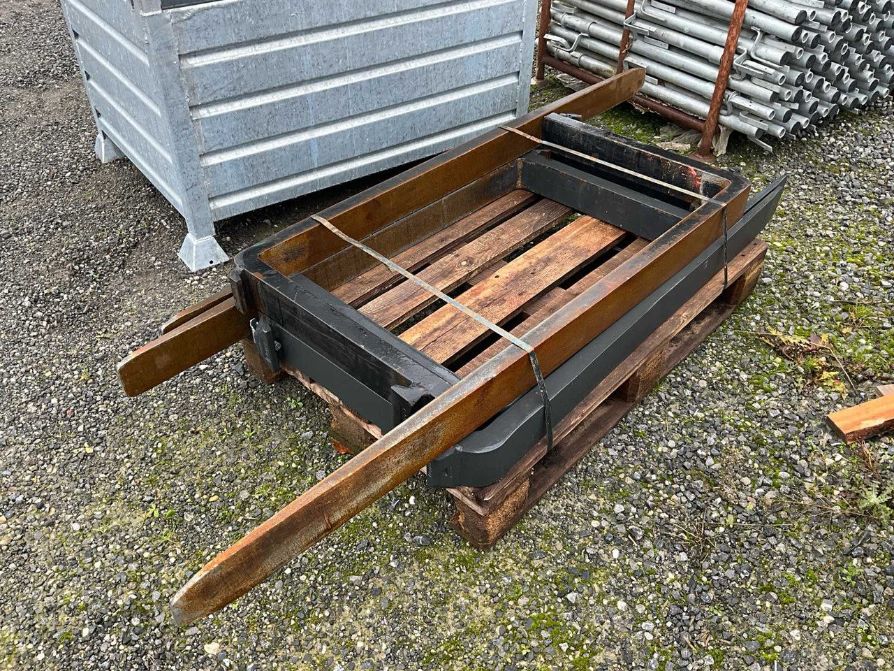 CAM LINDE FORKS FOR FORKLIFT - رافعة شوكية: صور 1 CAM LINDE FORKS FOR FORKLIFT - رافعة شوكية: صور 1