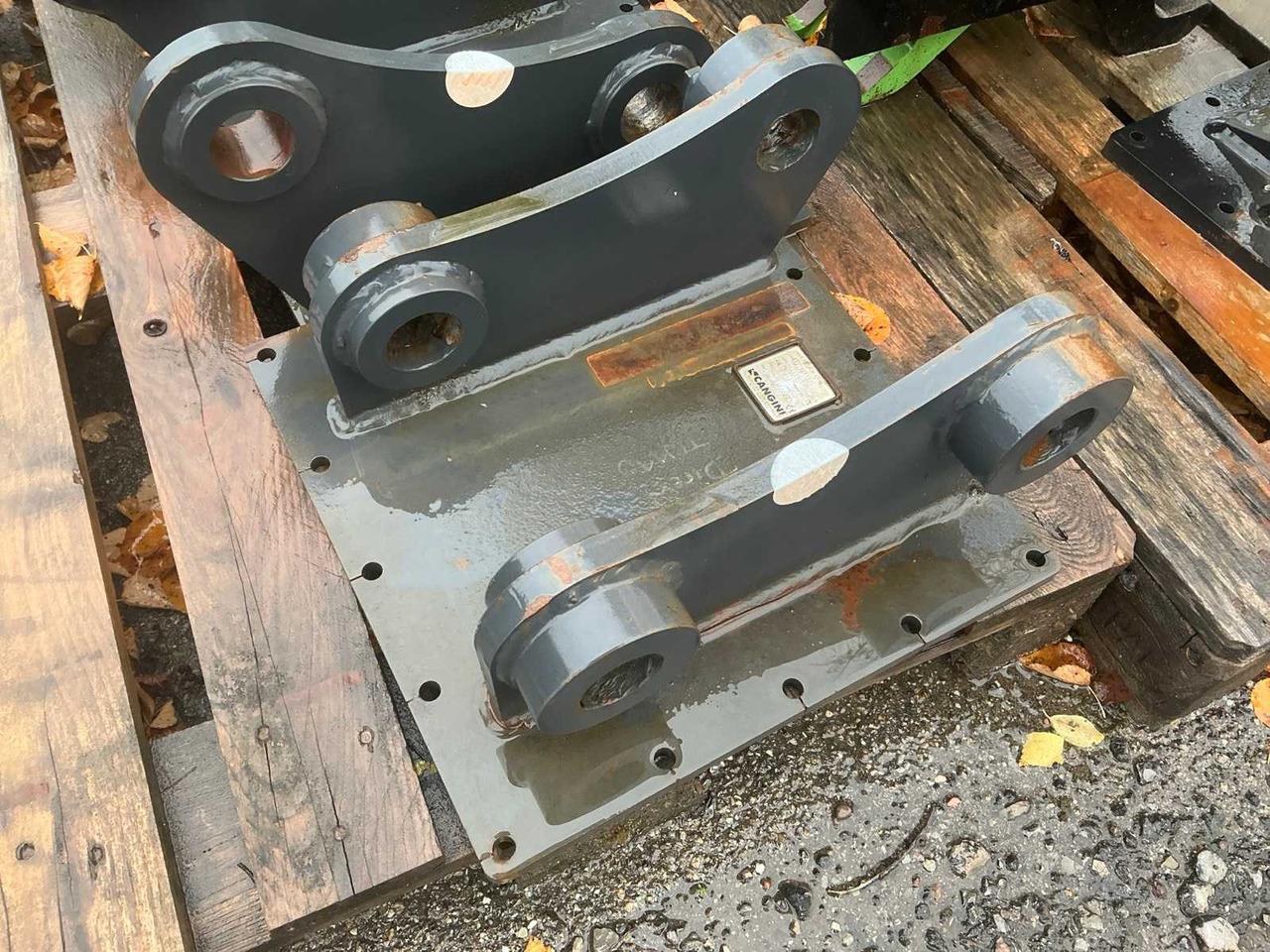 CANGINI - 2021 - ADAPTER PLATE WITH BOLT MOUNT - اللودر بعجل: صور 1 CANGINI - 2021 - ADAPTER PLATE WITH BOLT MOUNT - اللودر بعجل: صور 1