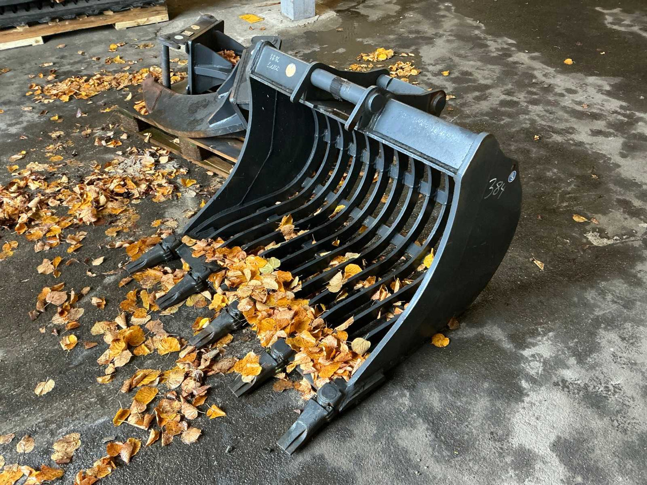 CANGINI - 2021 - SCREENING BUCKET 1100MM - اللودر بعجل: صور 1 CANGINI - 2021 - SCREENING BUCKET 1100MM - اللودر بعجل: صور 1