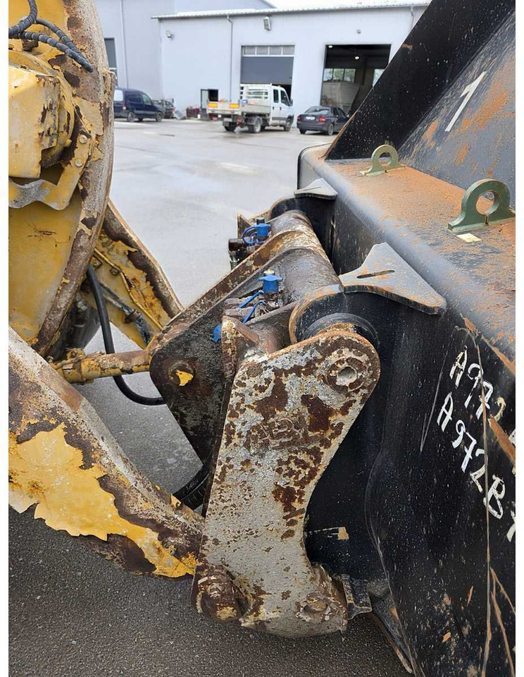 CAT 966 MXE - اللودر بعجل: صور 3 CAT 966 MXE - اللودر بعجل: صور 3