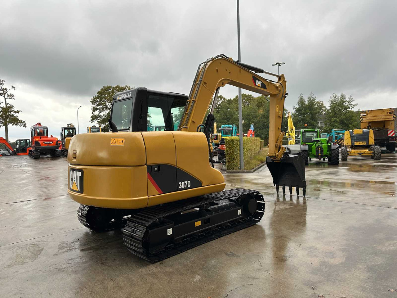 CATERPILLAR - 2013 - 307D - MIDI EXCAVATOR - حفارة: صور 4 CATERPILLAR - 2013 - 307D - MIDI EXCAVATOR - حفارة: صور 4