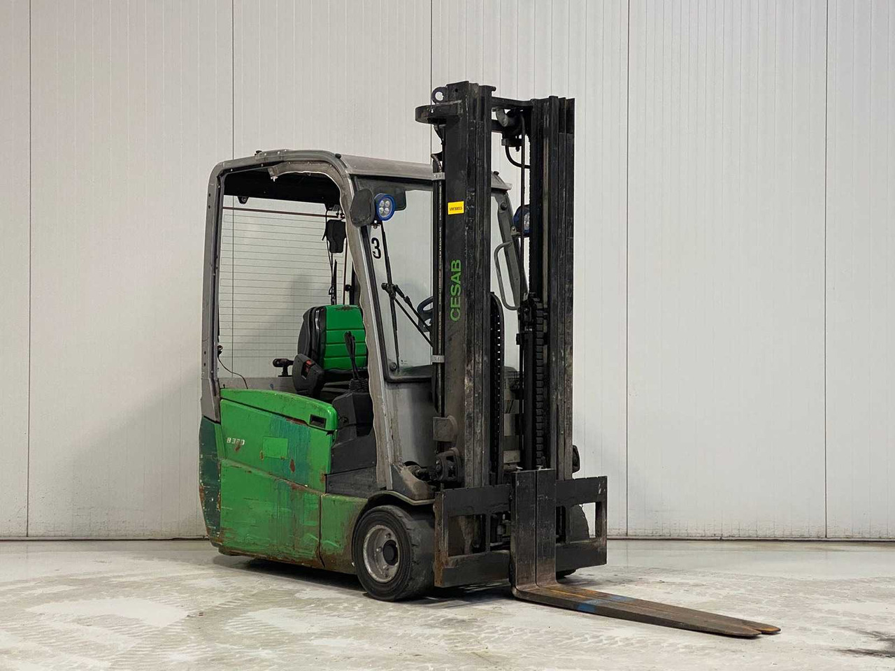 CESAB - B320 - FORKLIFT TRIPLEX - FREE-LIFT - SIDE-SHIFT - رافعة شوكية: صور 1 CESAB - B320 - FORKLIFT TRIPLEX - FREE-LIFT - SIDE-SHIFT - رافعة شوكية: صور 1