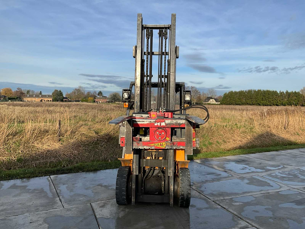 CLARK CMP-20L FORKLIFT TRUCK - رافعة شوكية: صور 3 CLARK CMP-20L FORKLIFT TRUCK - رافعة شوكية: صور 3