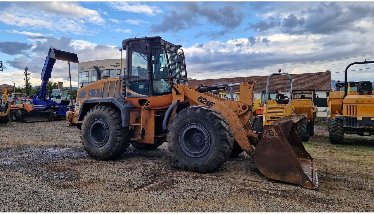 Case 621E - اللودر بعجل: صور 2 Case 621E - اللودر بعجل: صور 2