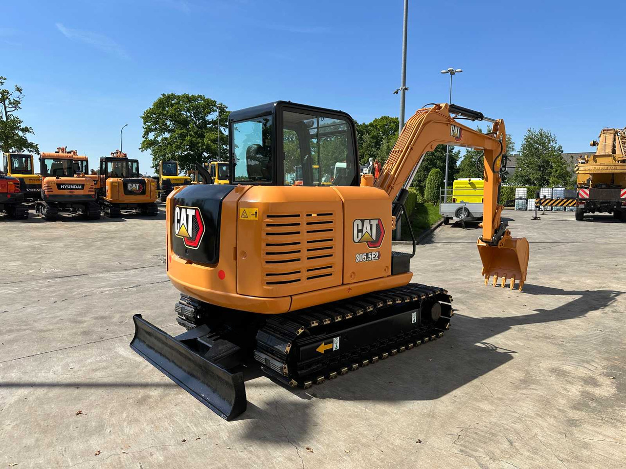Caterpillar 305.5E2 - حفارات زحافة: صور 4 Caterpillar 305.5E2 - حفارات زحافة: صور 4