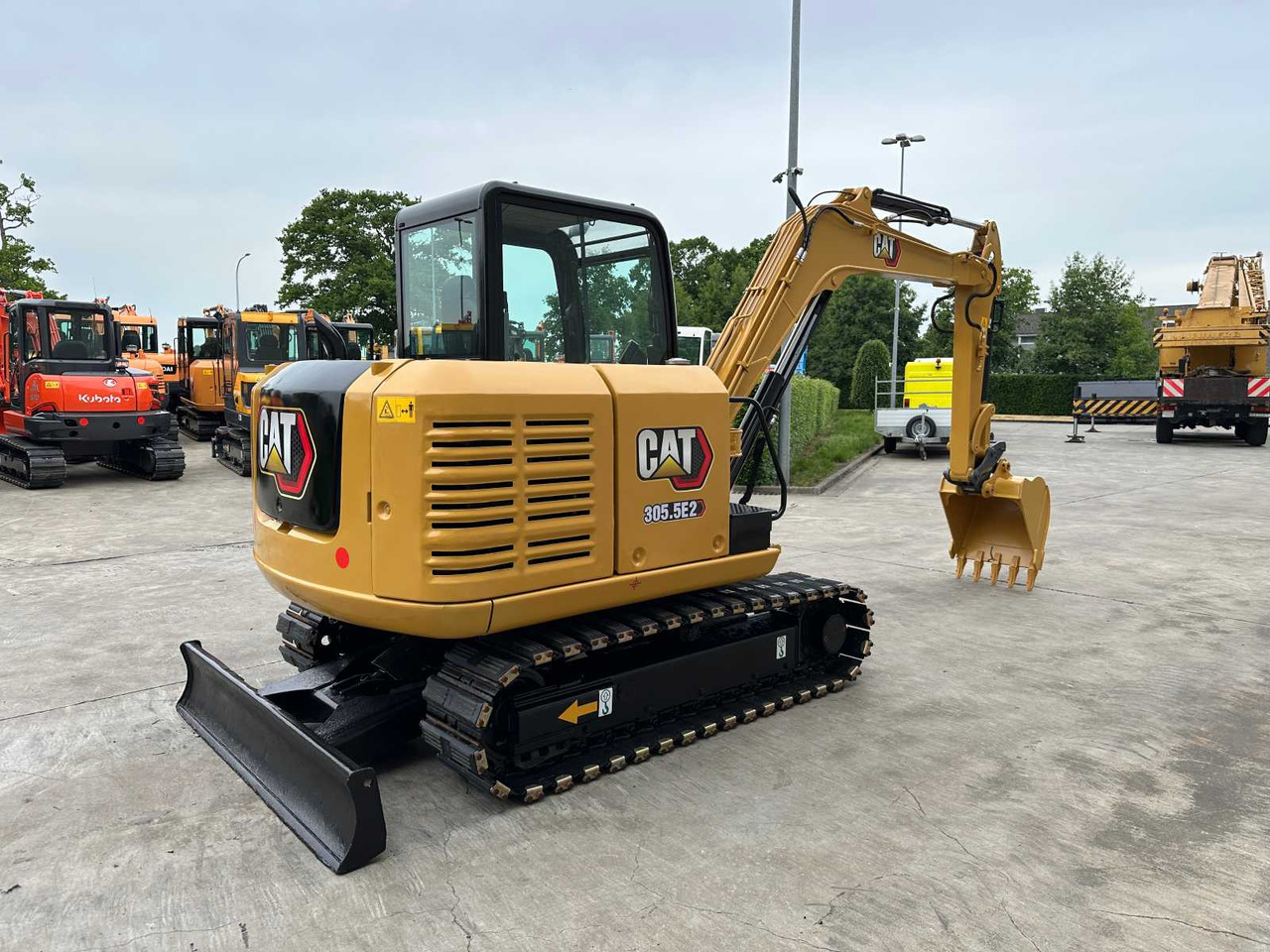 Caterpillar 305.5E2 - حفارات زحافة: صور 4 Caterpillar 305.5E2 - حفارات زحافة: صور 4