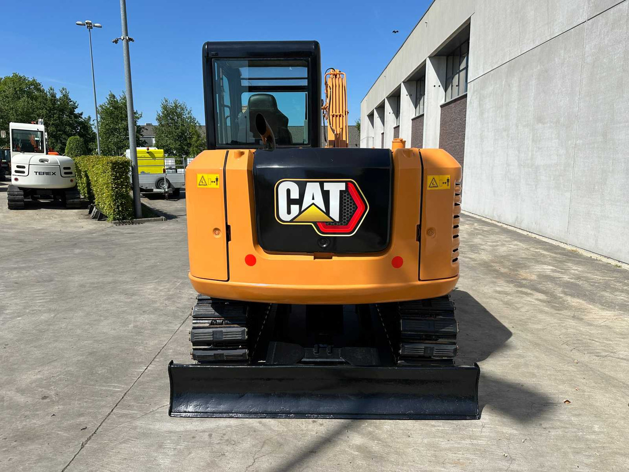 Caterpillar 305.5E2 - حفارات زحافة: صور 5 Caterpillar 305.5E2 - حفارات زحافة: صور 5