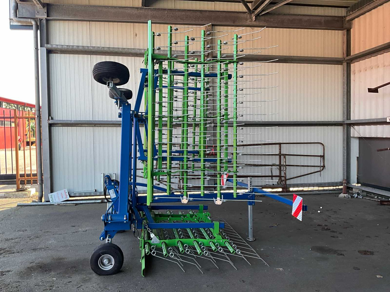 Ceres CWE-600 - آلات الأسمدة: صور 4 Ceres CWE-600 - آلات الأسمدة: صور 4