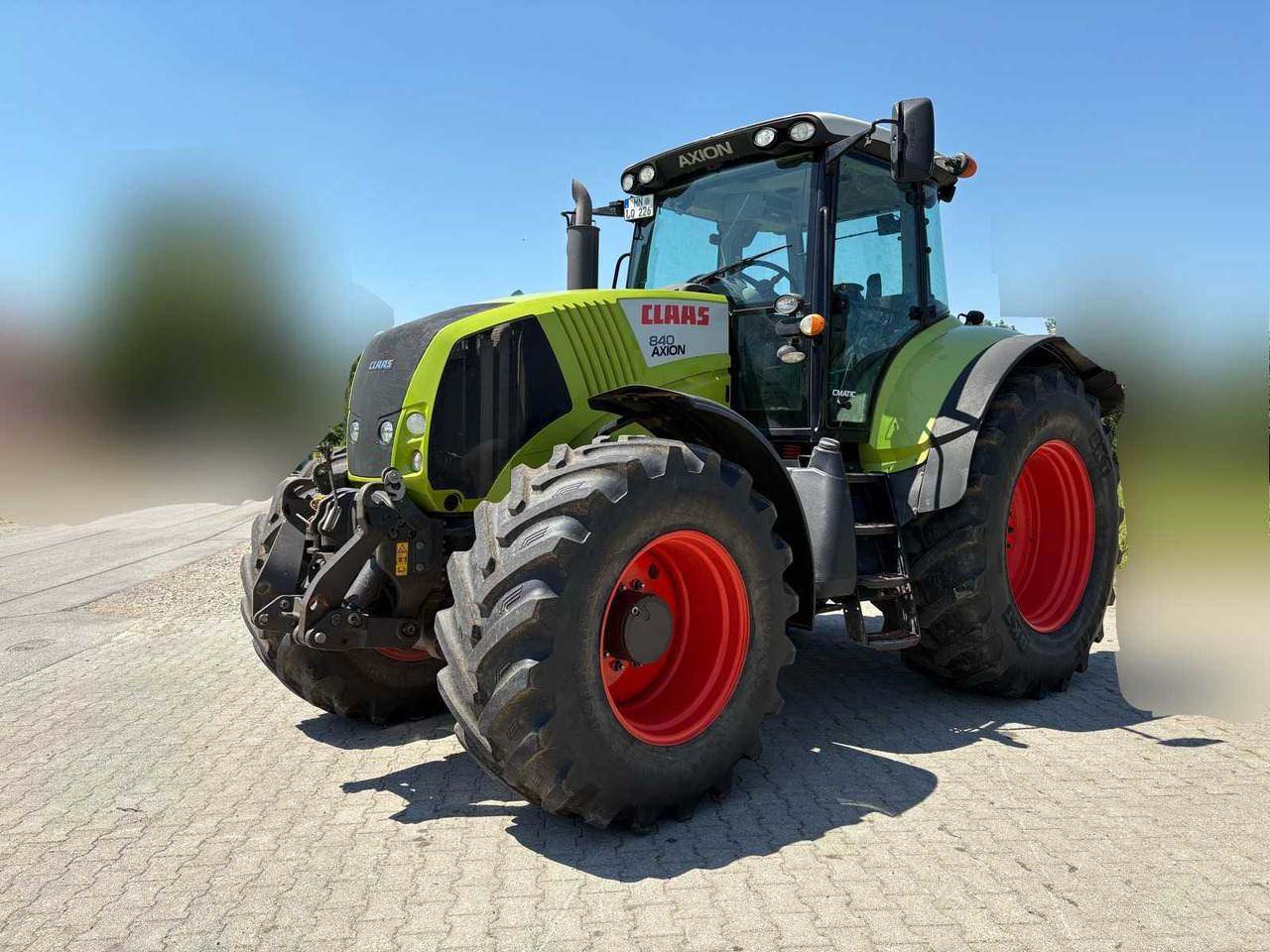 Claas Axion 840 C-Matic - جرار: صور 1 Claas Axion 840 C-Matic - جرار: صور 1