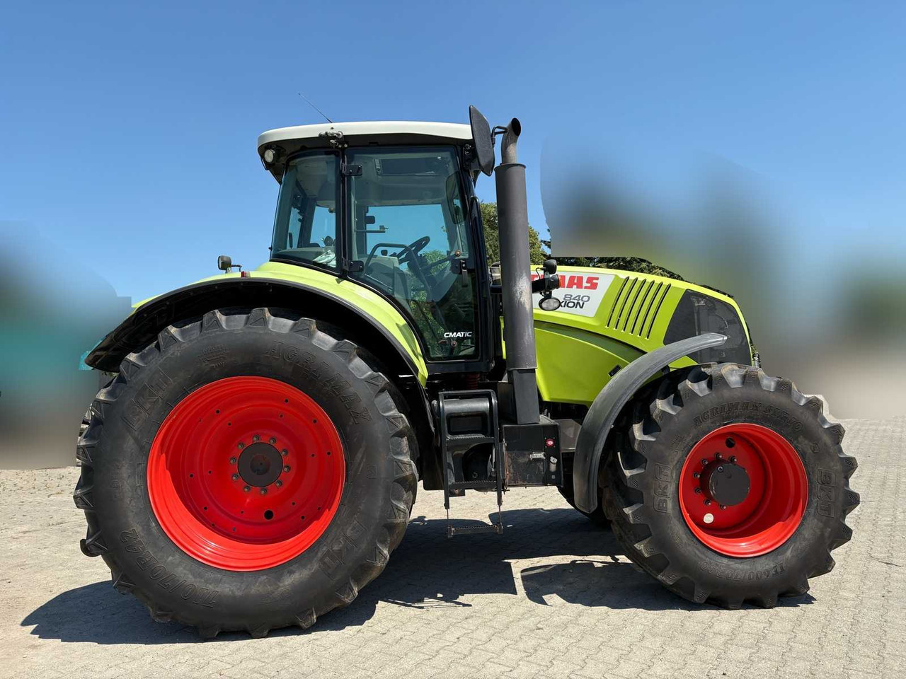 Claas Axion 840 C-Matic - جرار: صور 4 Claas Axion 840 C-Matic - جرار: صور 4
