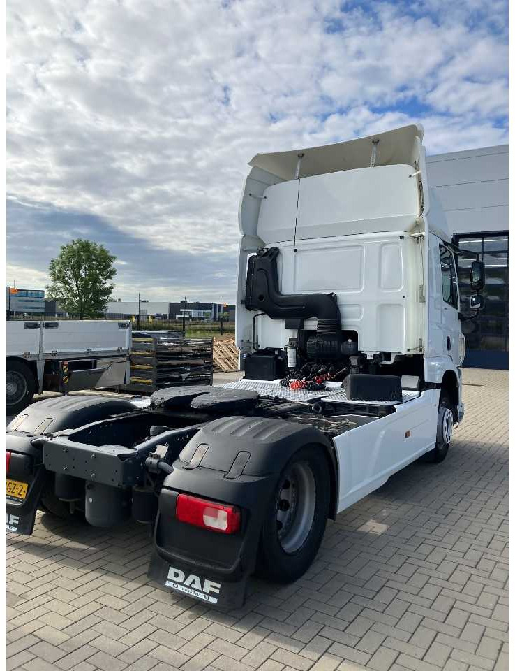 DAF - CF 400 FT - TRUCK - 2016 - شاحنة: صور 3 DAF - CF 400 FT - TRUCK - 2016 - شاحنة: صور 3