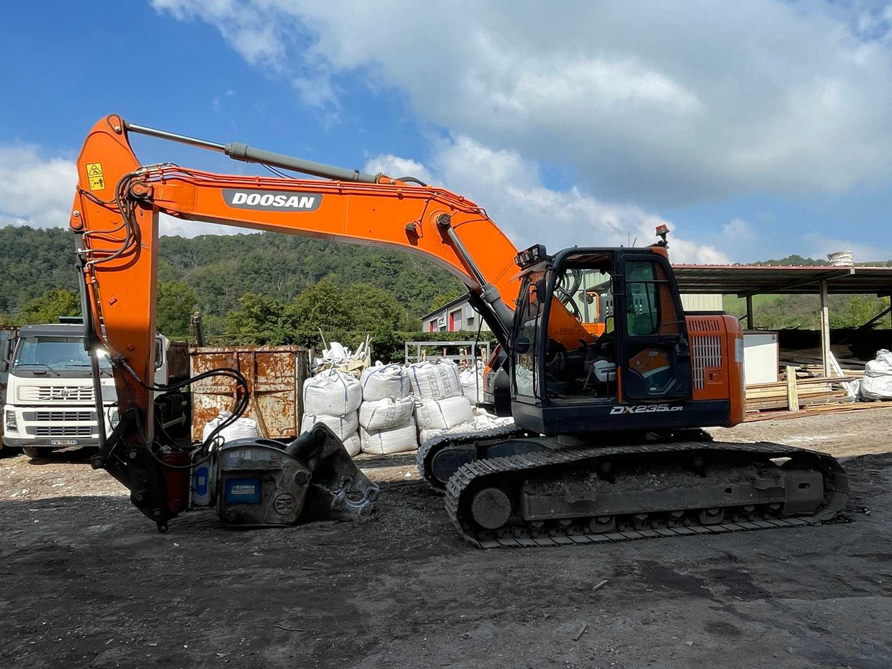 Doosan DX235LCR - حفارات زحافة: صور 3 Doosan DX235LCR - حفارات زحافة: صور 3