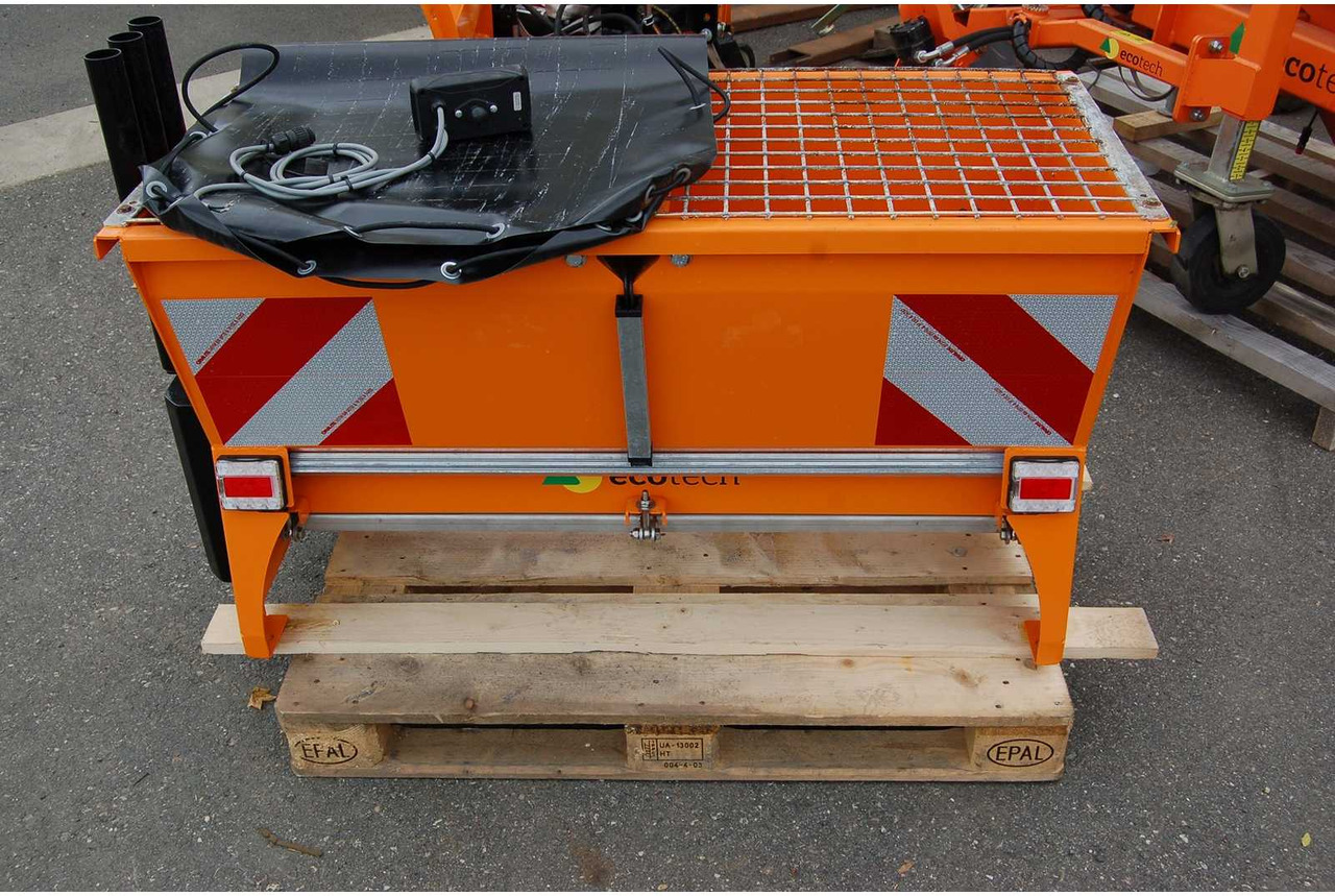 Ecotech XGA-300 - السيلاج الآلات: صور 3 Ecotech XGA-300 - السيلاج الآلات: صور 3