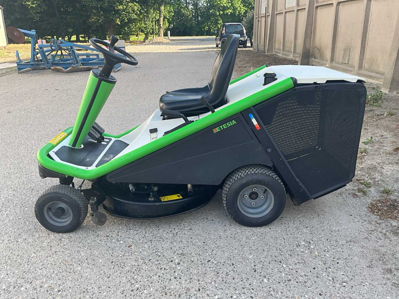 Etesia MKHP Hydro 80 - جزازة المروج: صور 4 Etesia MKHP Hydro 80 - جزازة المروج: صور 4